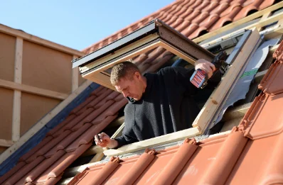 Pose de fenêtres de toit Velux à Chaussenans